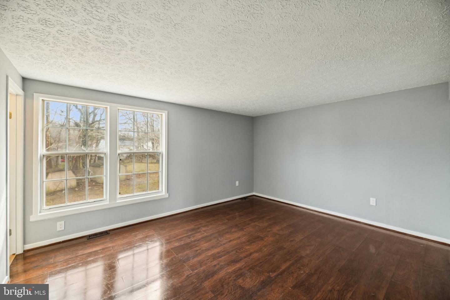 17209 Clairfield Ln Property Photo 33