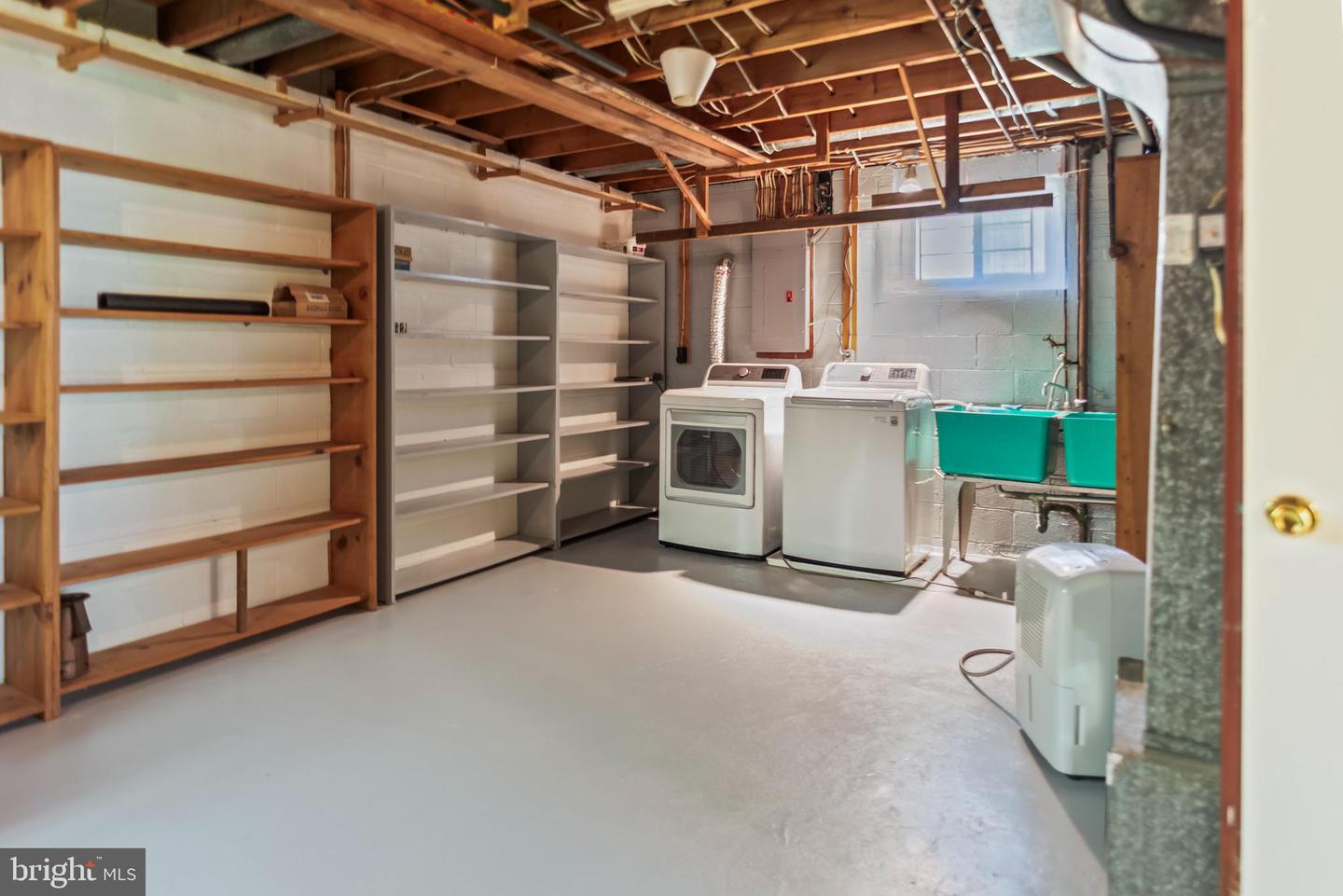12204 Kinloch Ct Property Photo 32