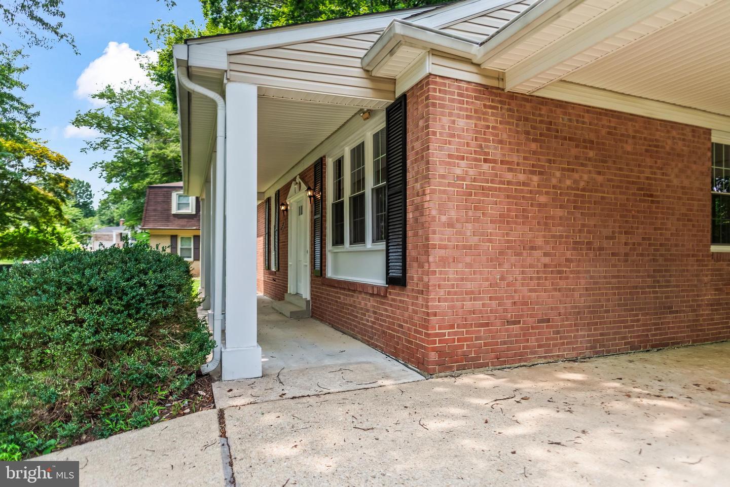 12204 Kinloch Ct Property Photo 35