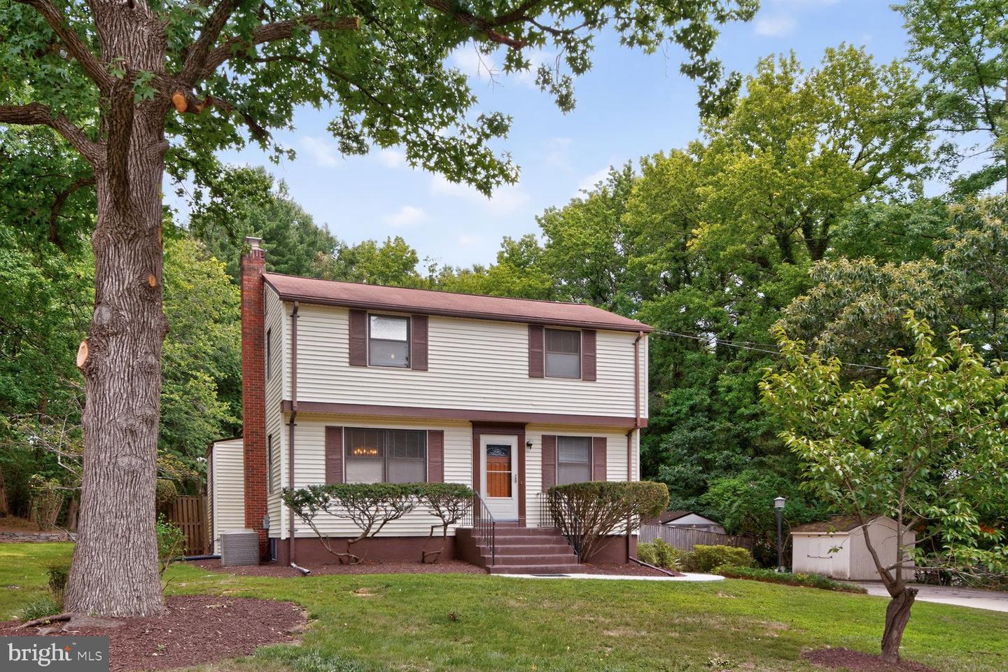 4500 Brandon Ln Property Photo 1