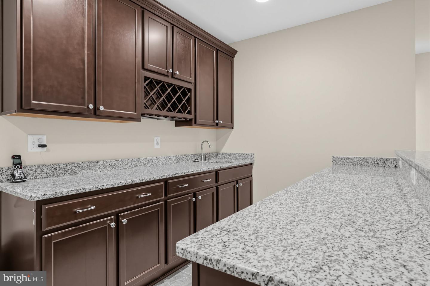12200 Authur Ct Property Photo 37