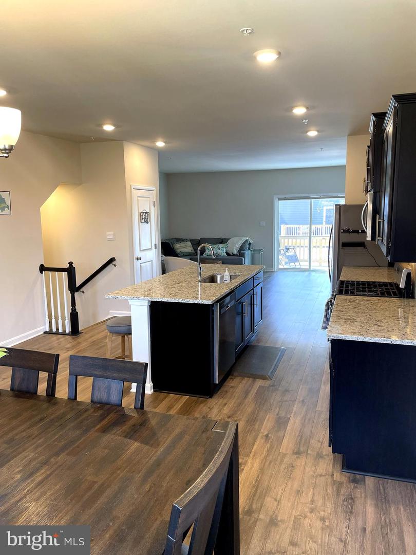 6510 Spoonbill Way Property Photo 11