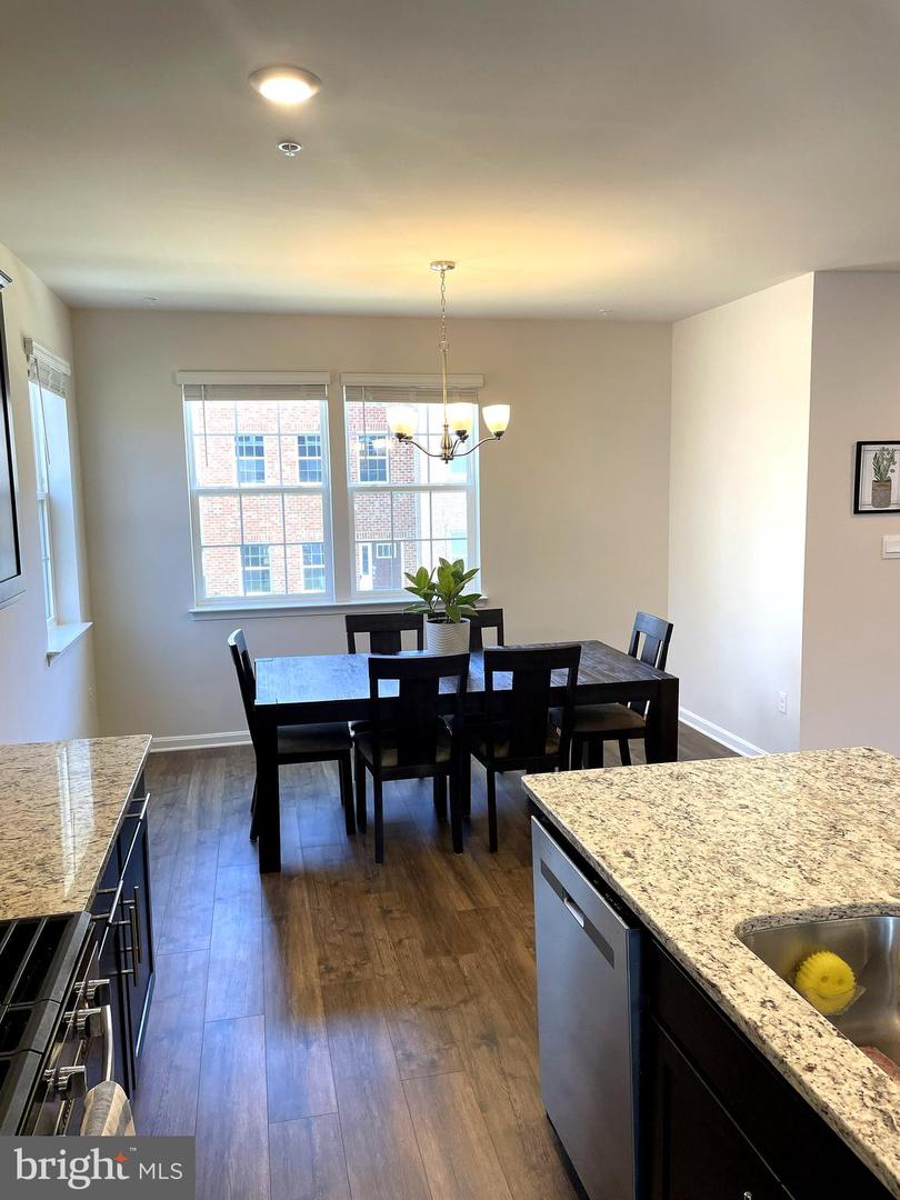 6510 Spoonbill Way Property Photo 12