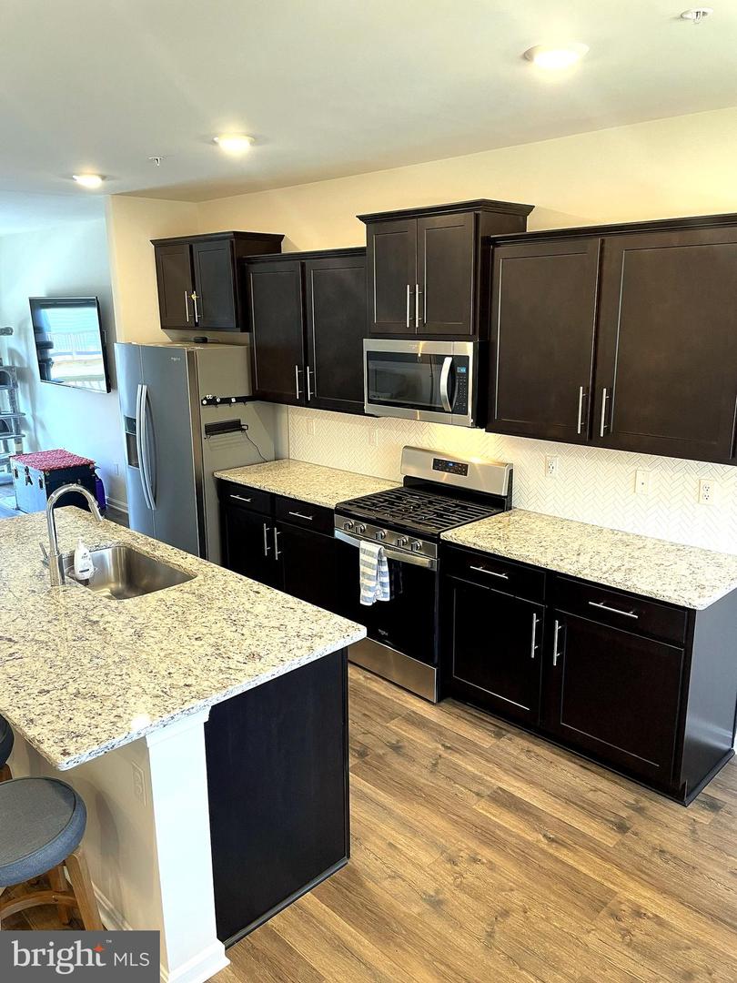 6510 Spoonbill Way Property Photo 13