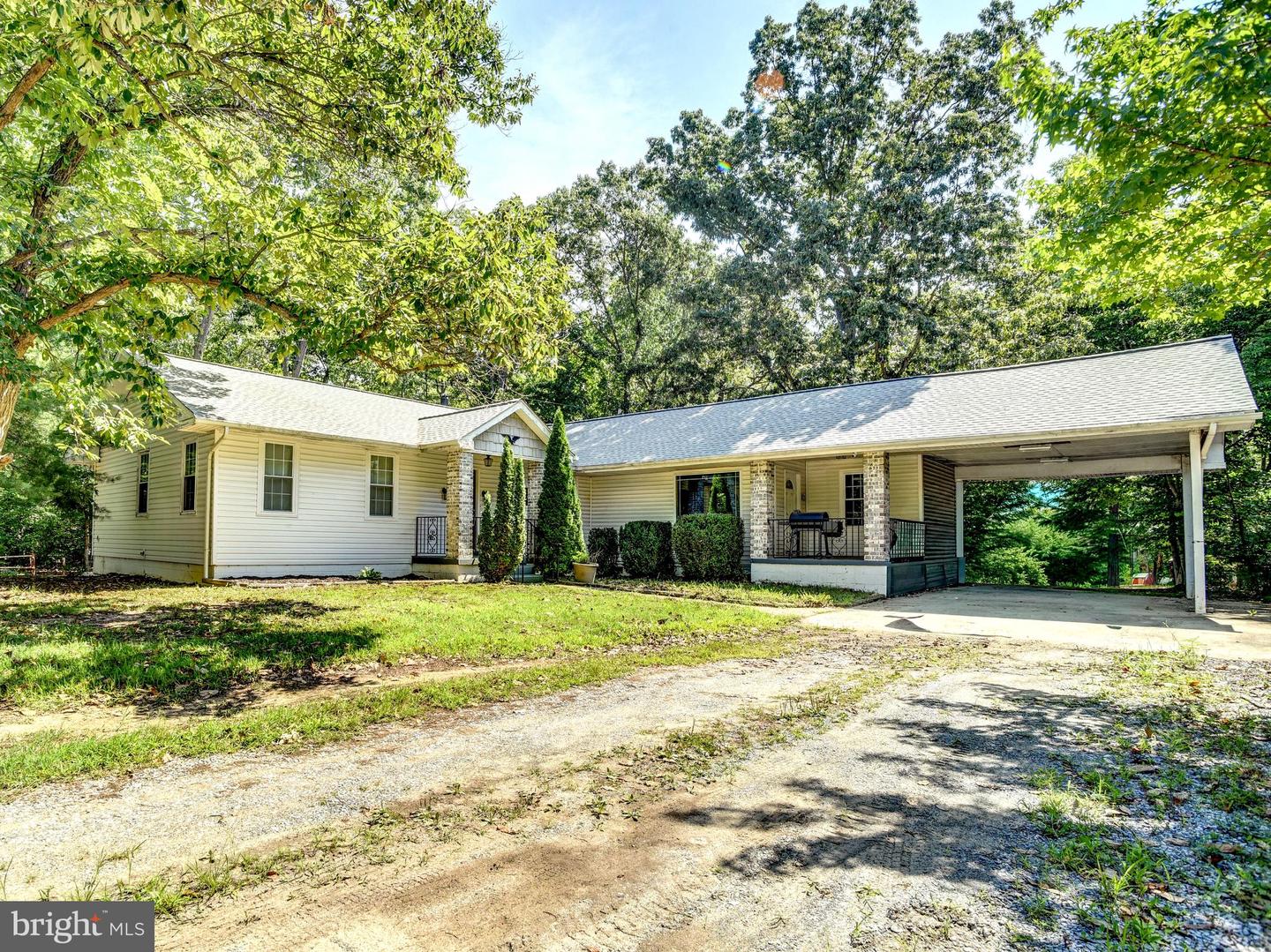 16500 Bealle Hill Rd Property Photo 1