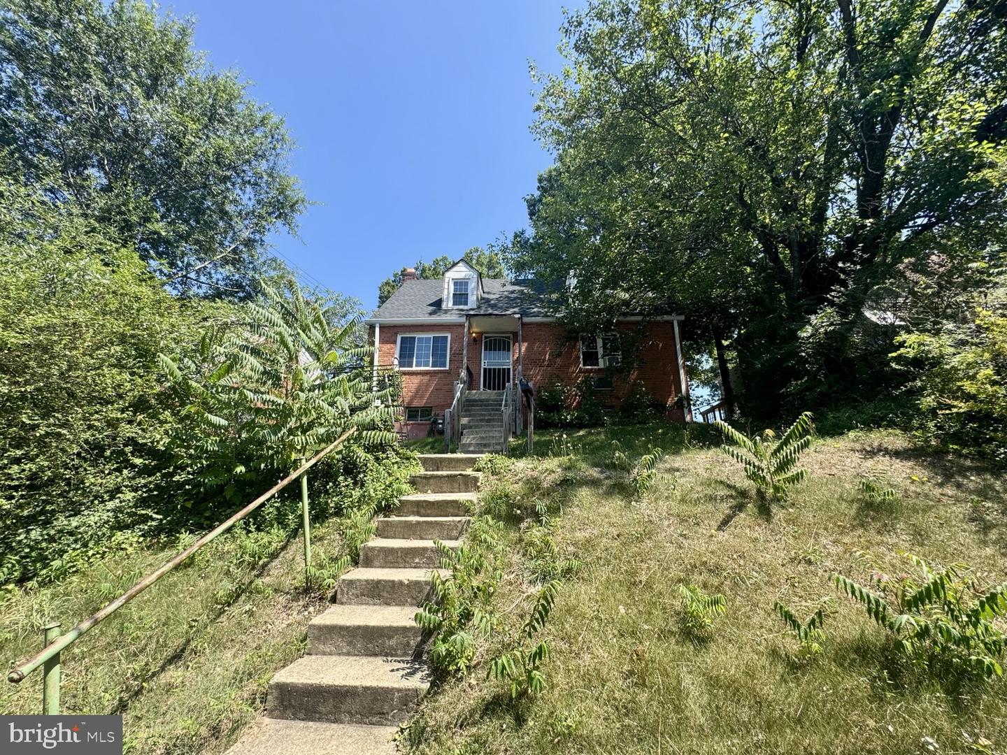 5442 Varnum St Property Photo 1