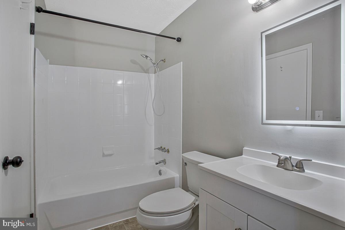 162 Azalea Ct #24-4 Property Photo 21
