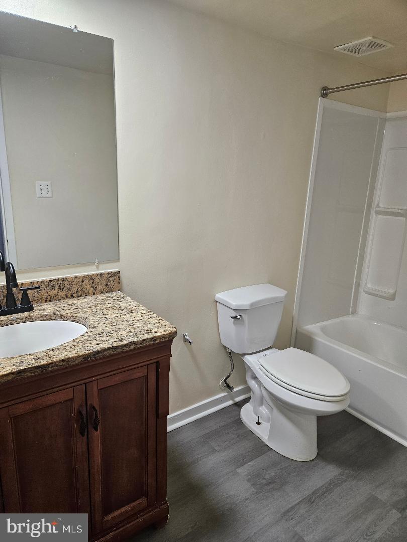 8677 Greenbelt Rd #102 Property Photo 26
