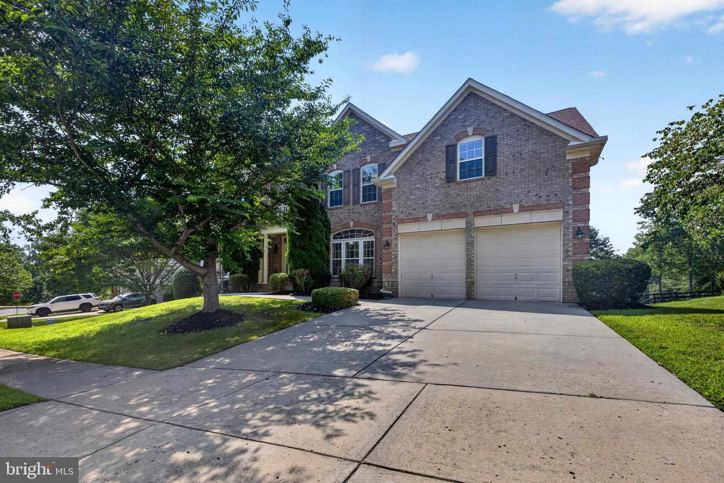 15404 Symondsbury Way Property Photo 1