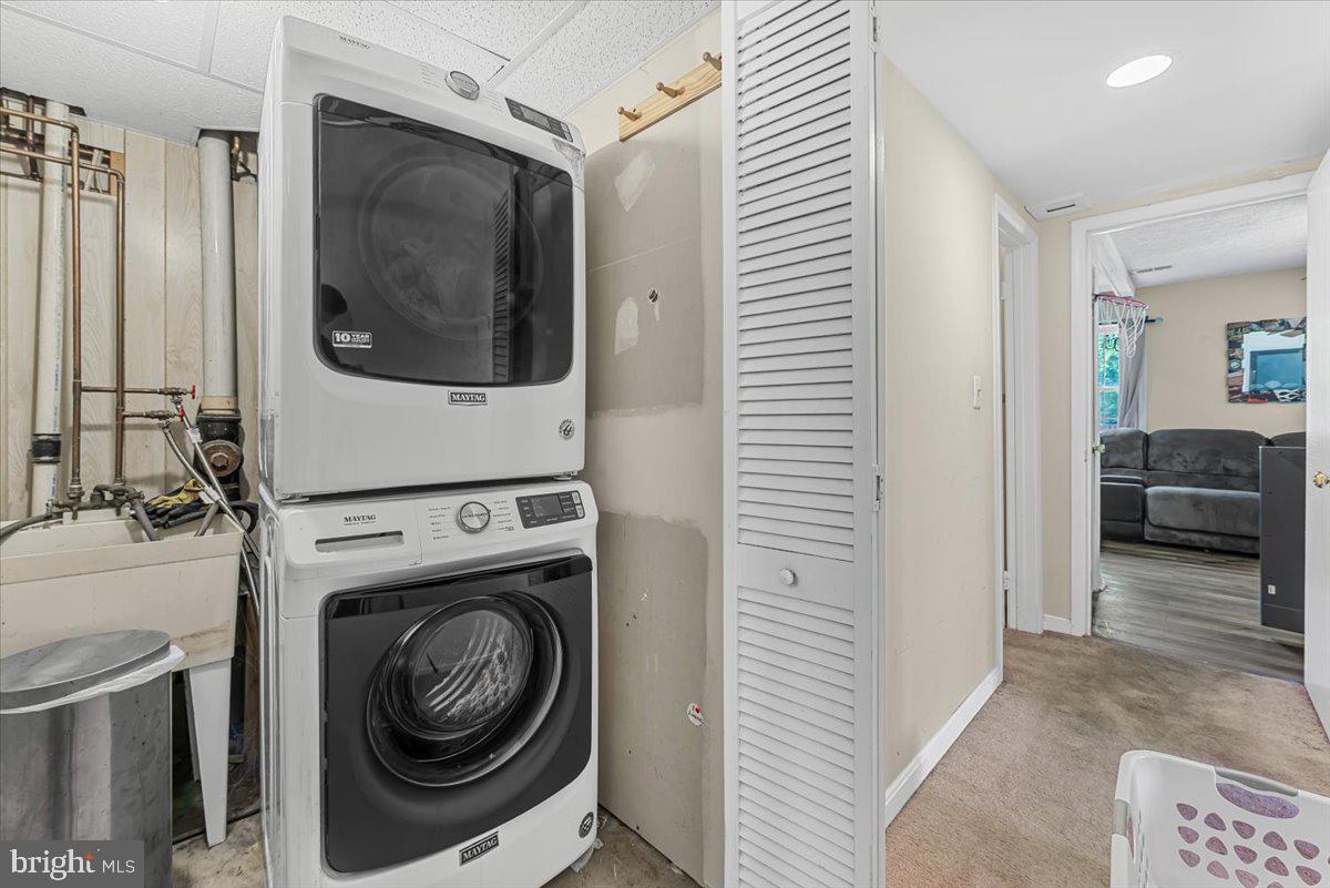 6306 Sandy St Property Photo 27