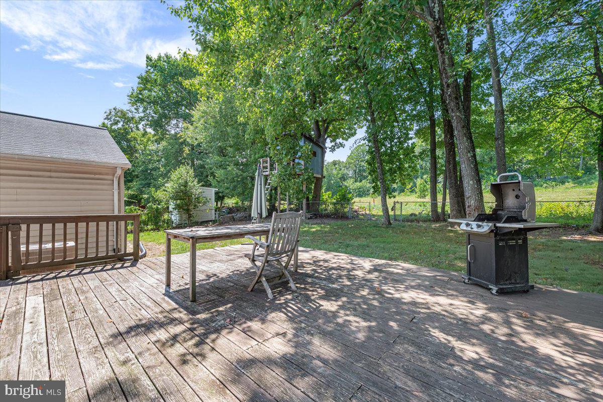 6306 Sandy St Property Photo 35
