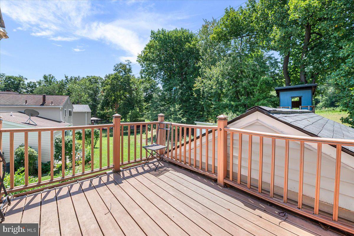 6306 Sandy St Property Photo 37