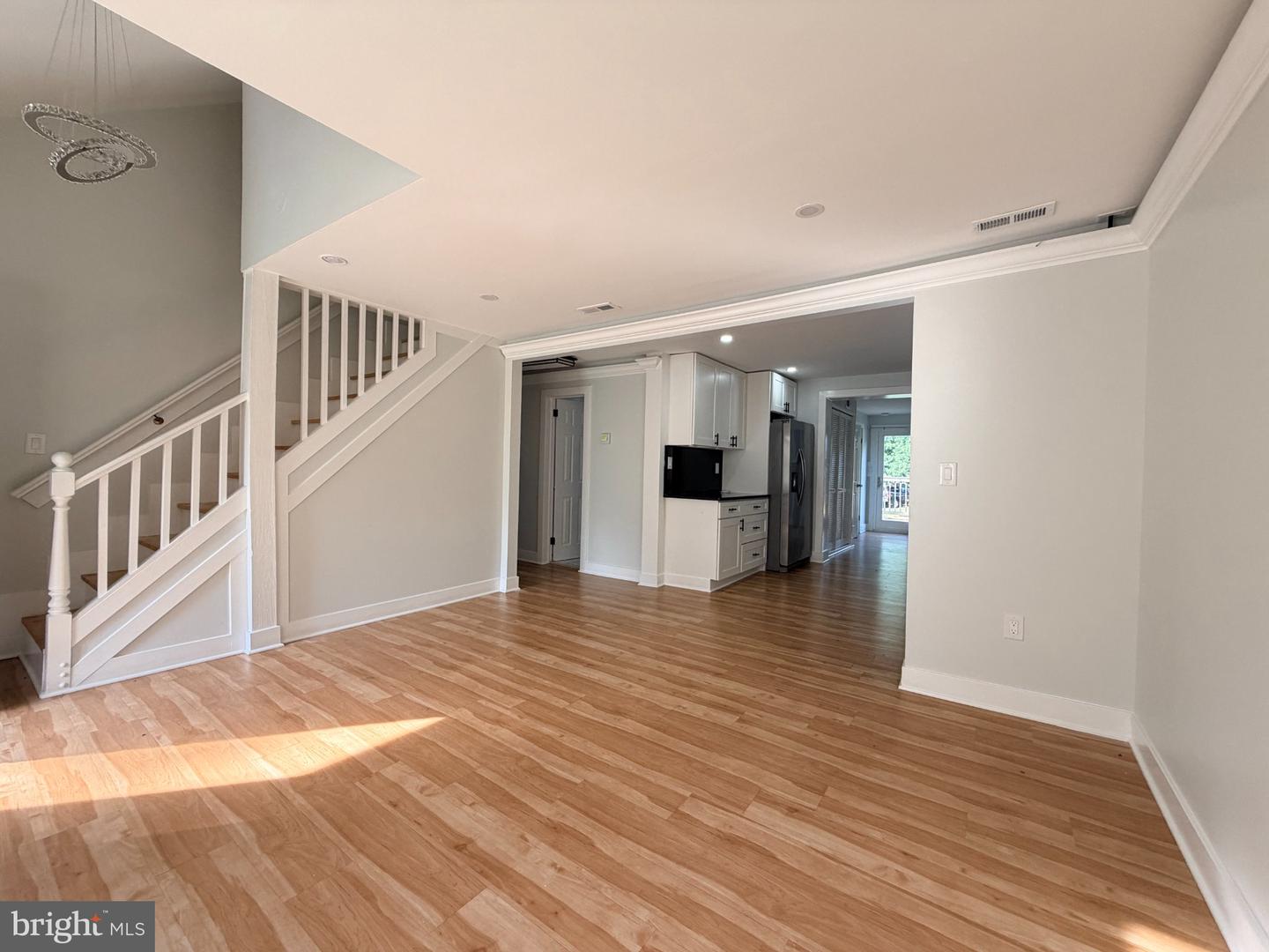 7516 Burgess Ln Property Photo 3