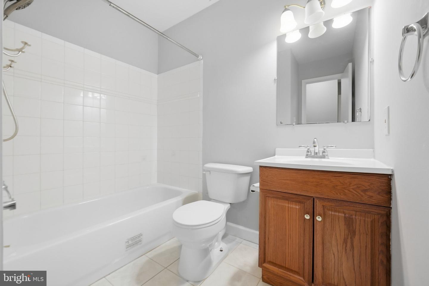 9136 Mchenry Ln Property Photo 22