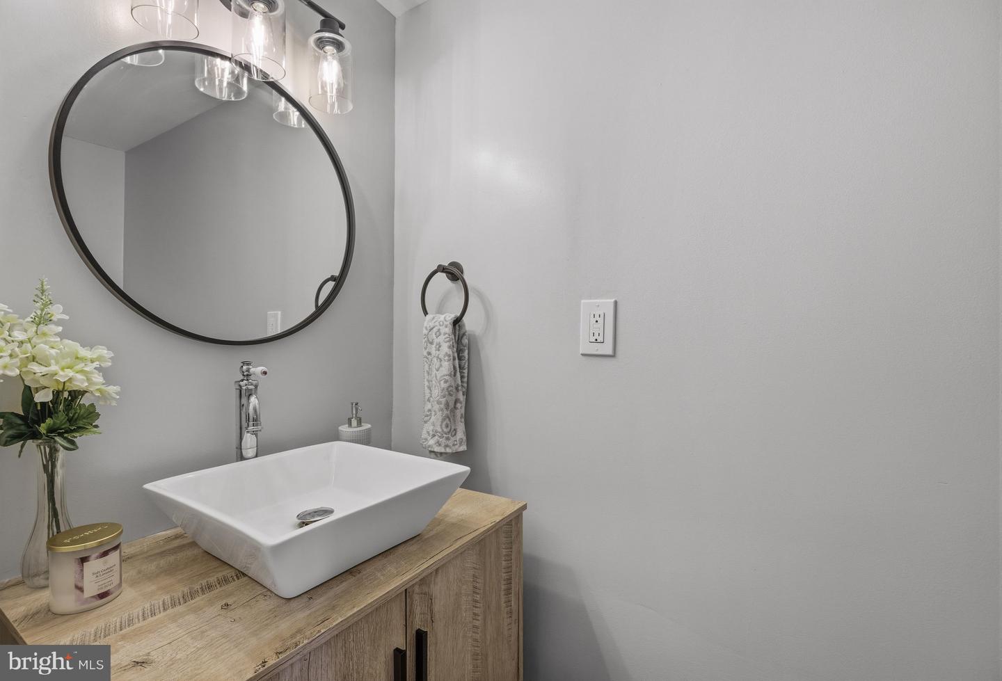 7110 Marbury Ct Property Photo 12