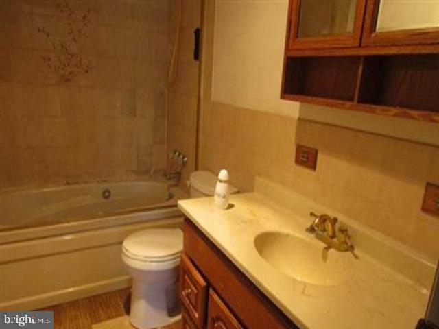 4700 Megan Dr Property Photo 10