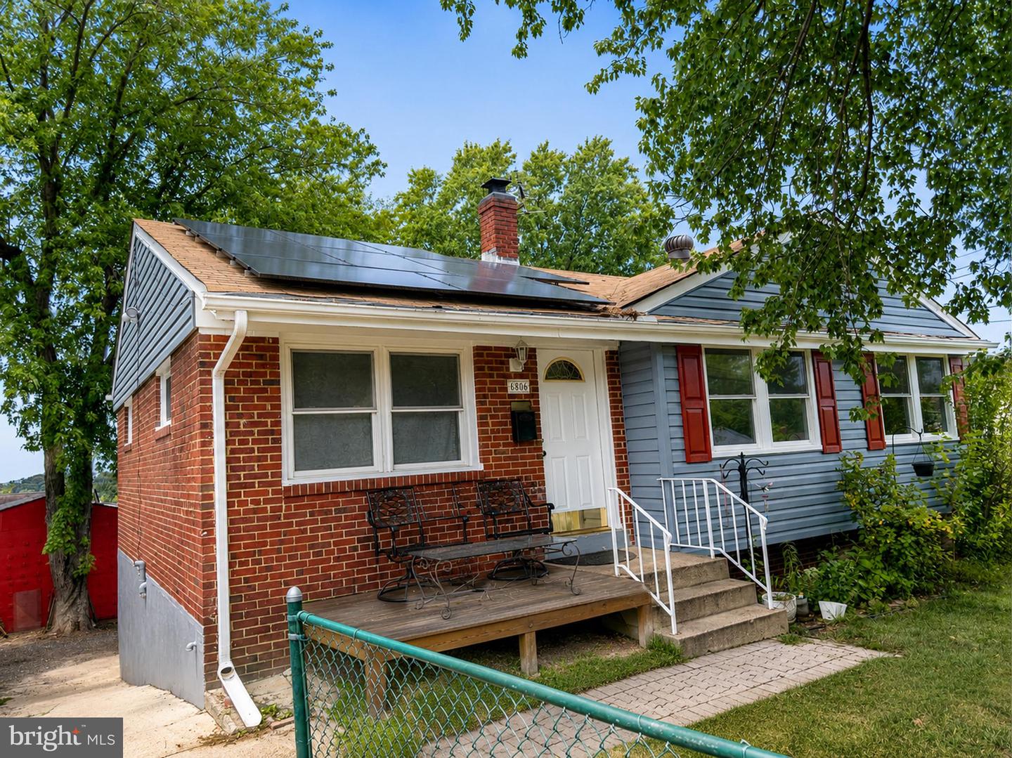 6806 Beacon Pl Property Photo 4