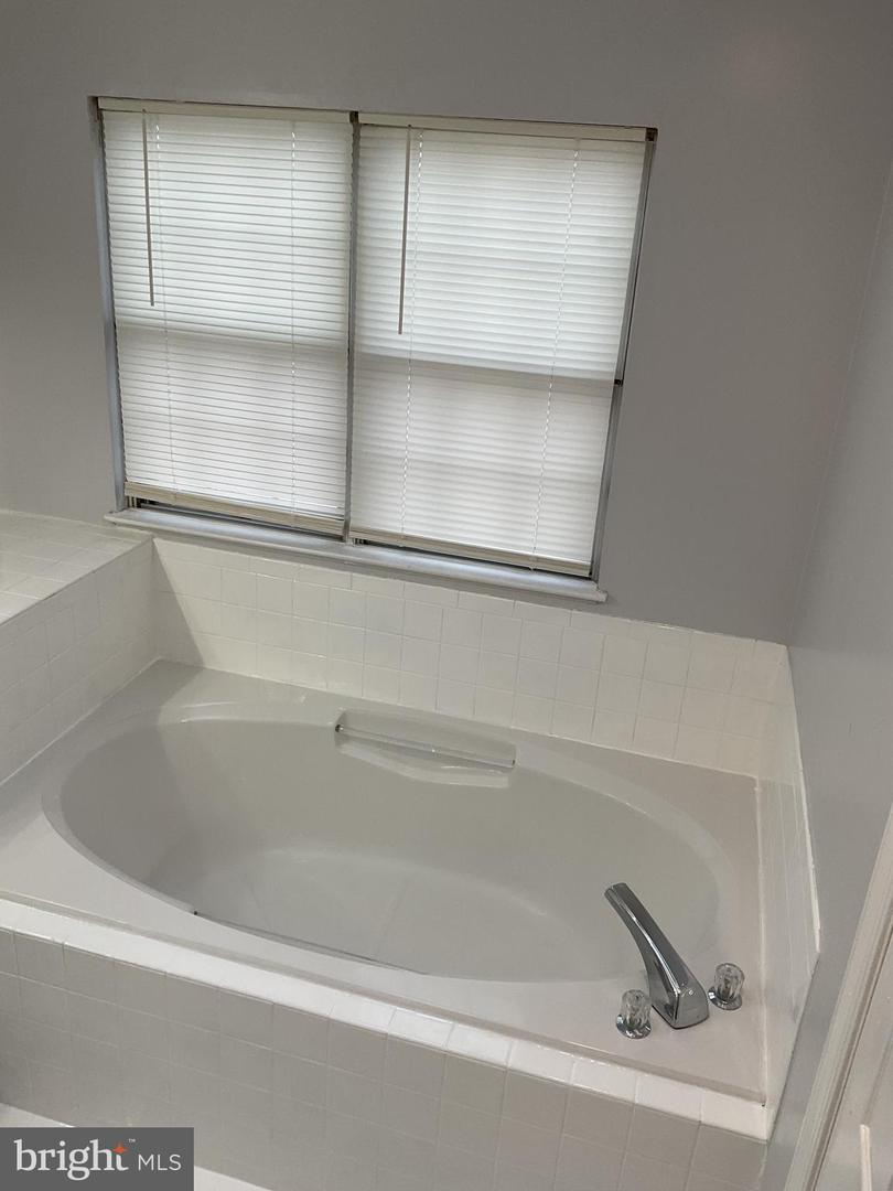 MDPG2211476 Property Photo 27