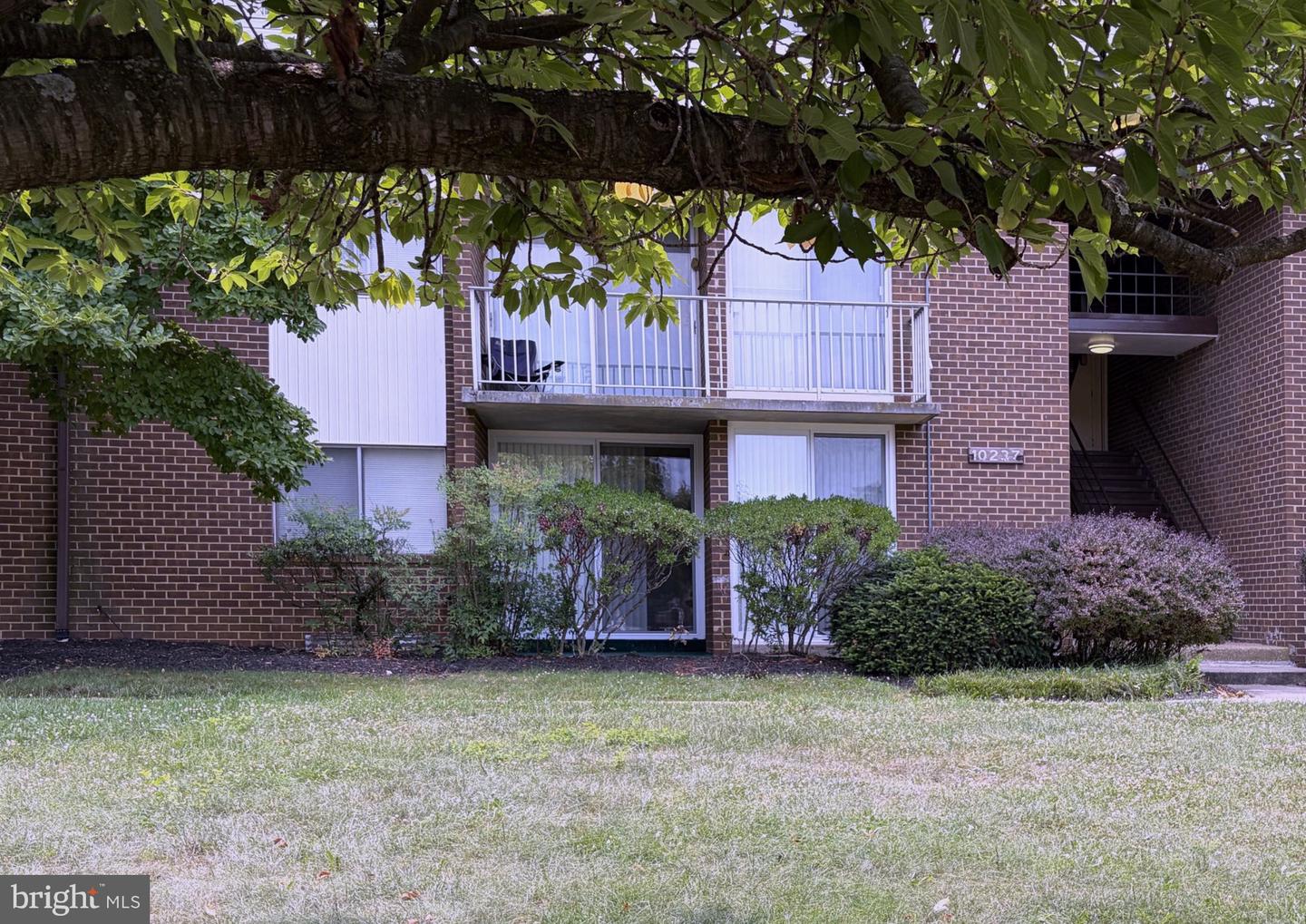 10237 Prince Pl #25-105 Property Photo 7