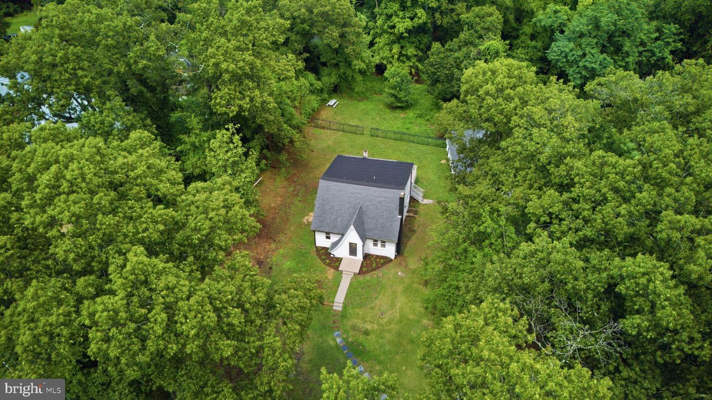3412 Oaklawn Rd Property Photo 4