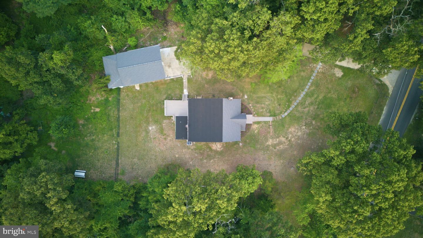 3412 Oaklawn Rd Property Photo 9