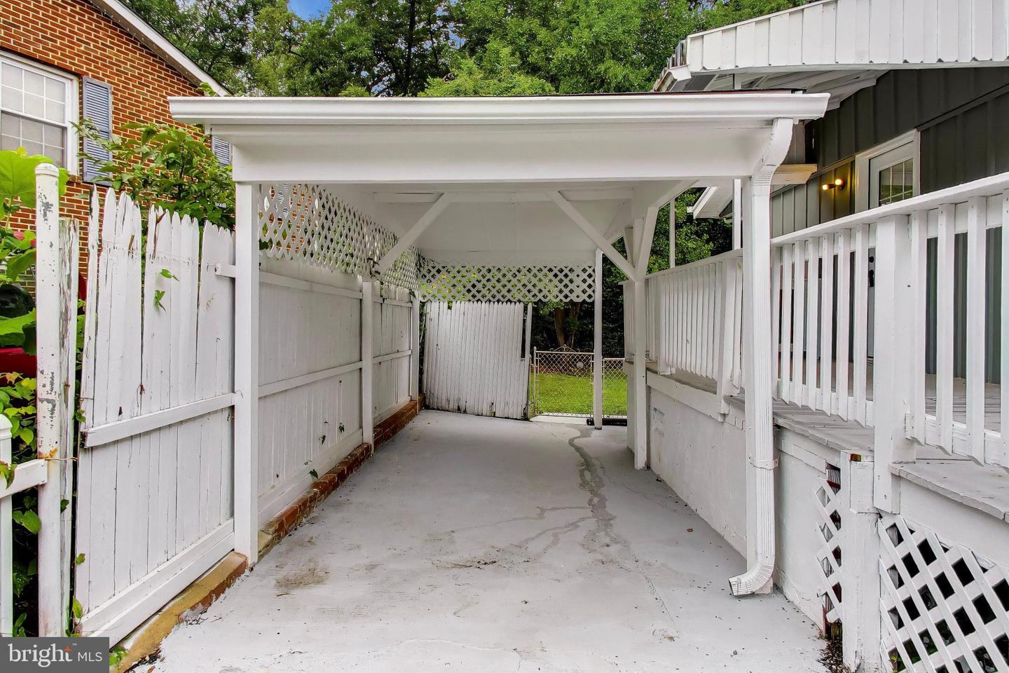 611 Quarry Ave Property Photo 40