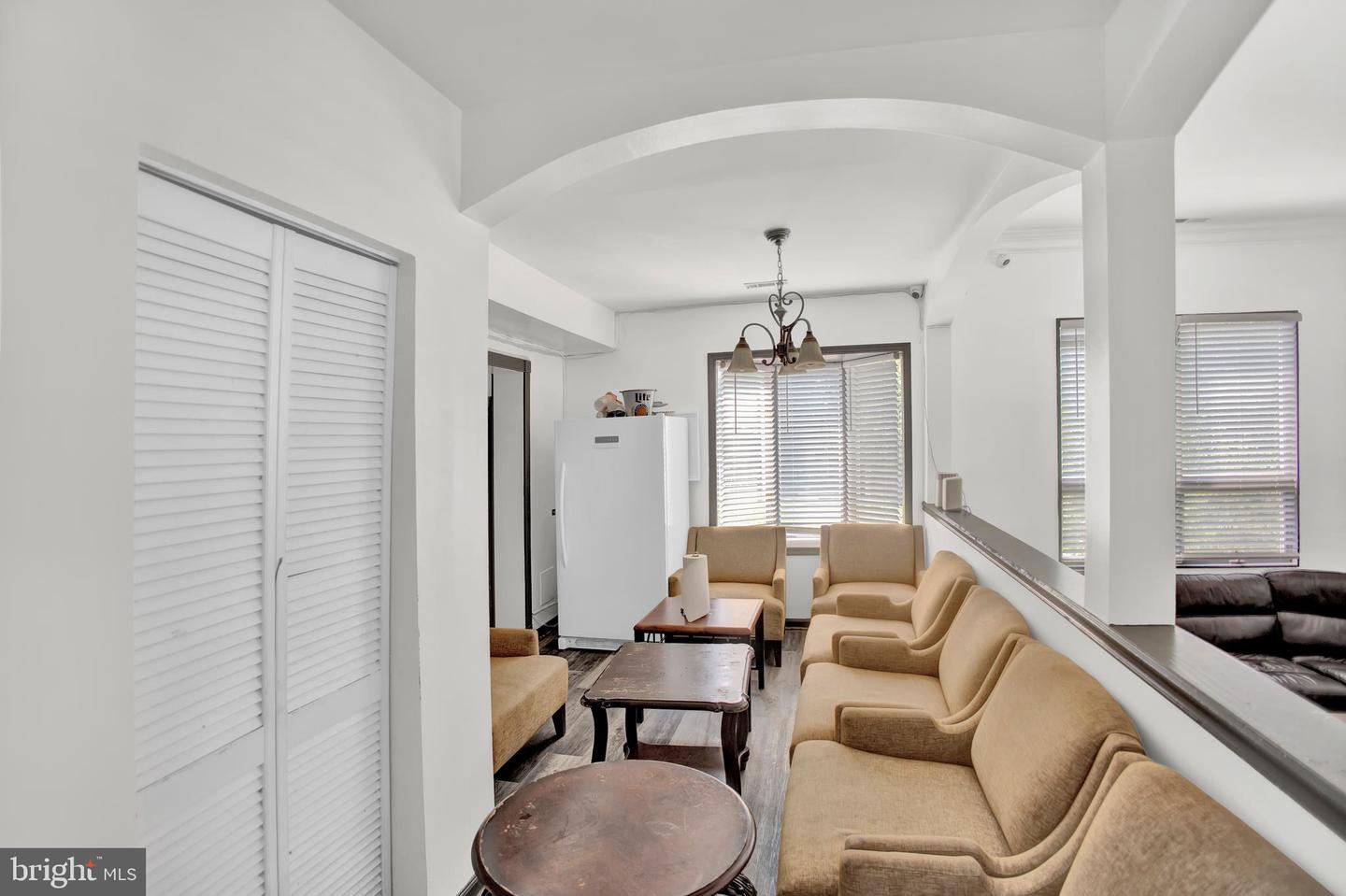 8526 Adelphi Rd Property Photo 1