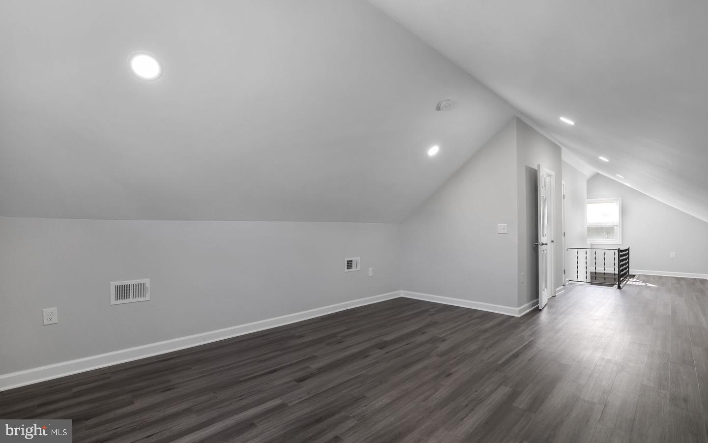 4707 Tuckerman St Property Photo 9