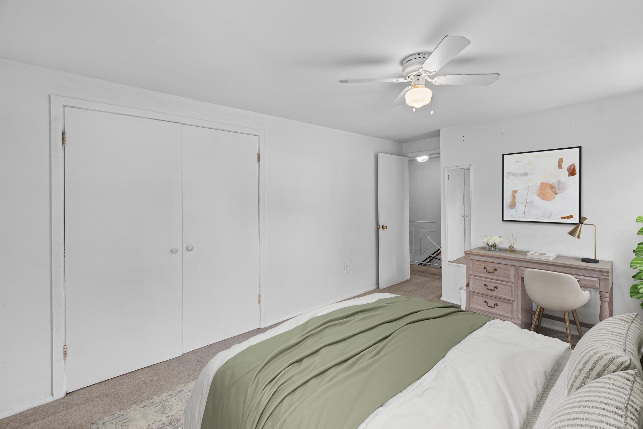 12422 Sarah Ln Property Photo 32