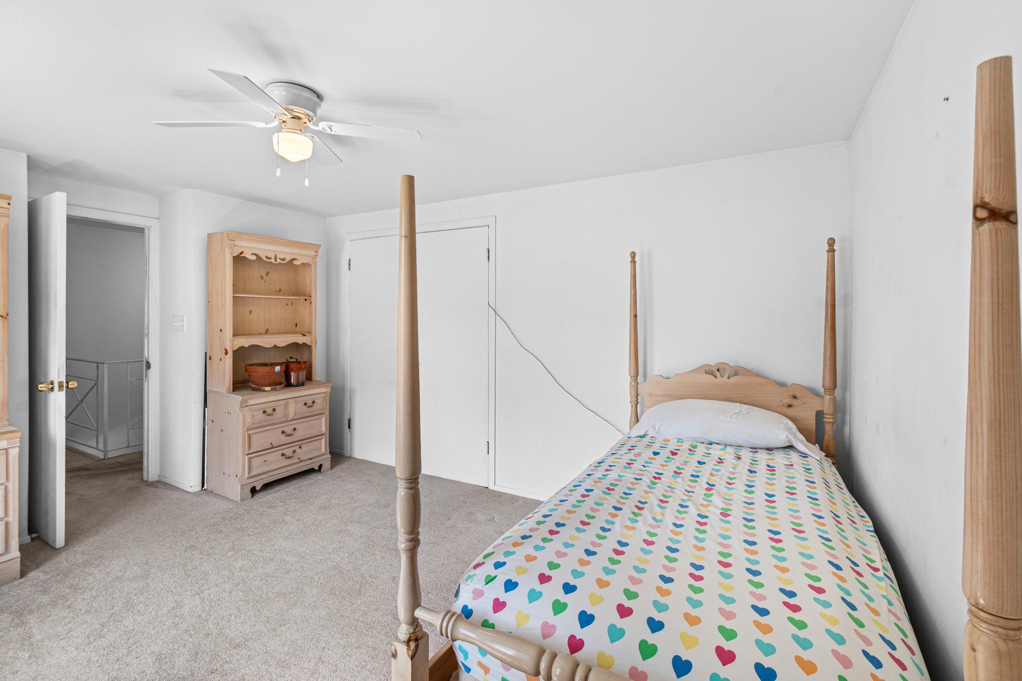 12422 Sarah Ln Property Photo 37
