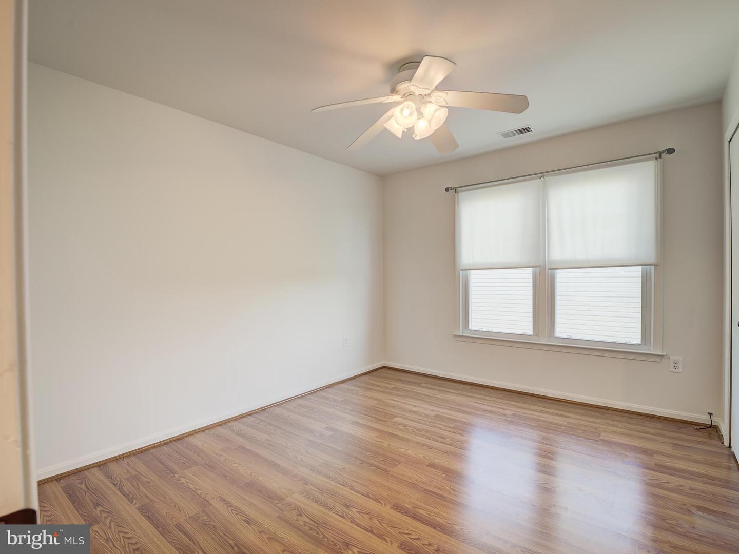 13907 Concord Ave Property Photo 33