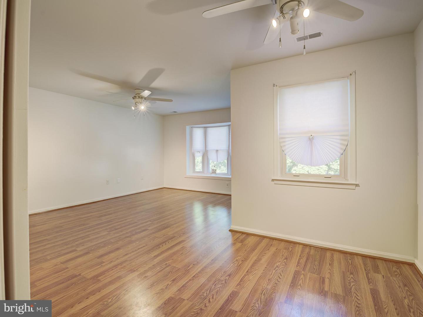 13907 Concord Ave Property Photo 45