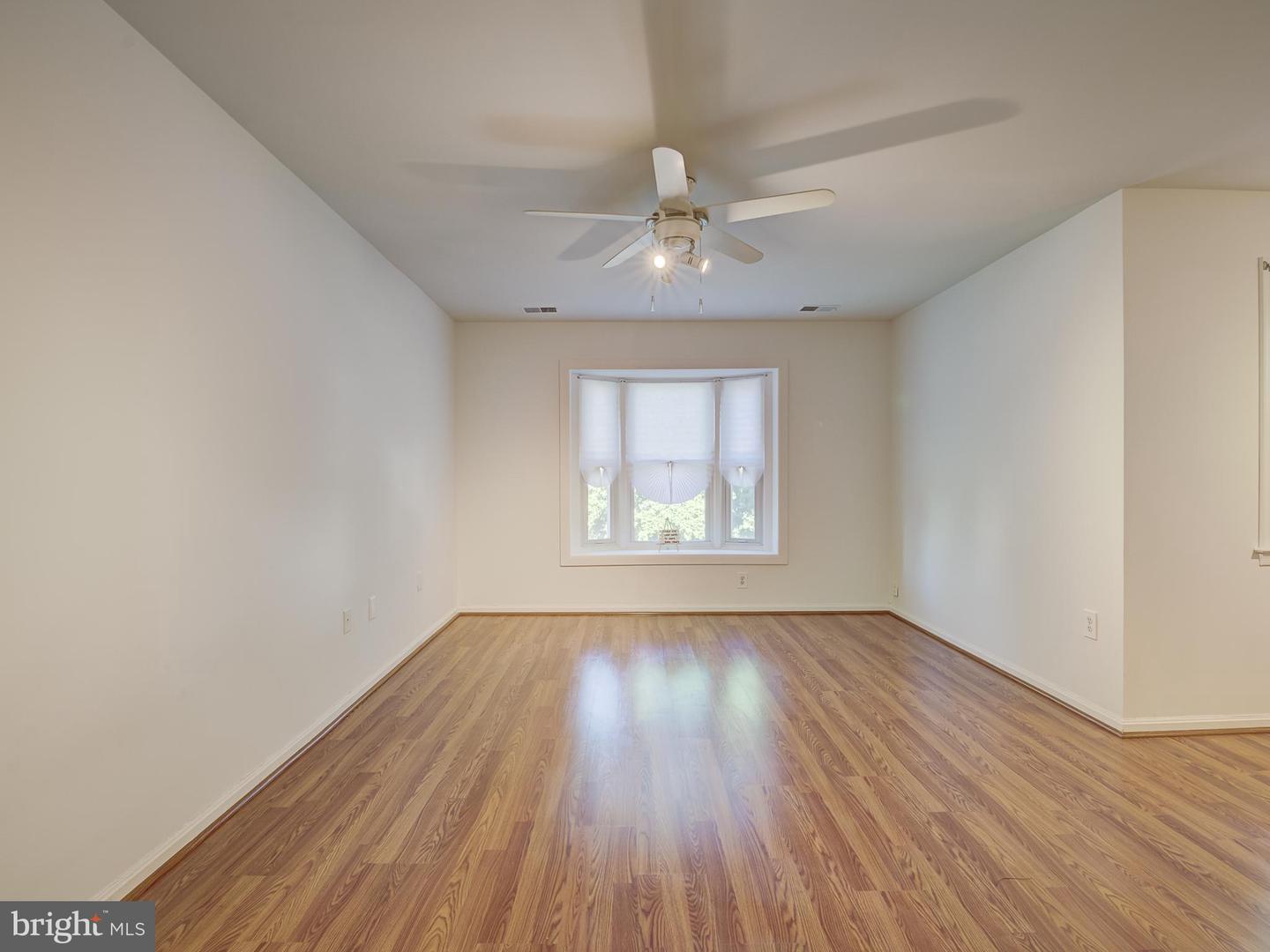 13907 Concord Ave Property Photo 46