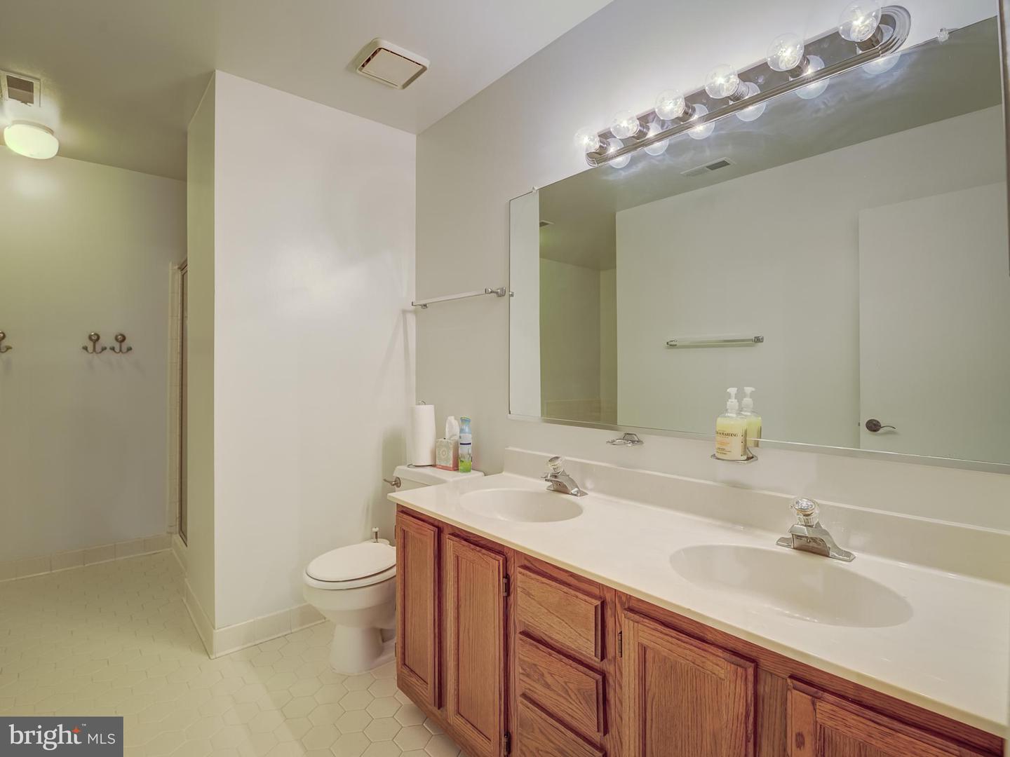 13907 Concord Ave Property Photo 50