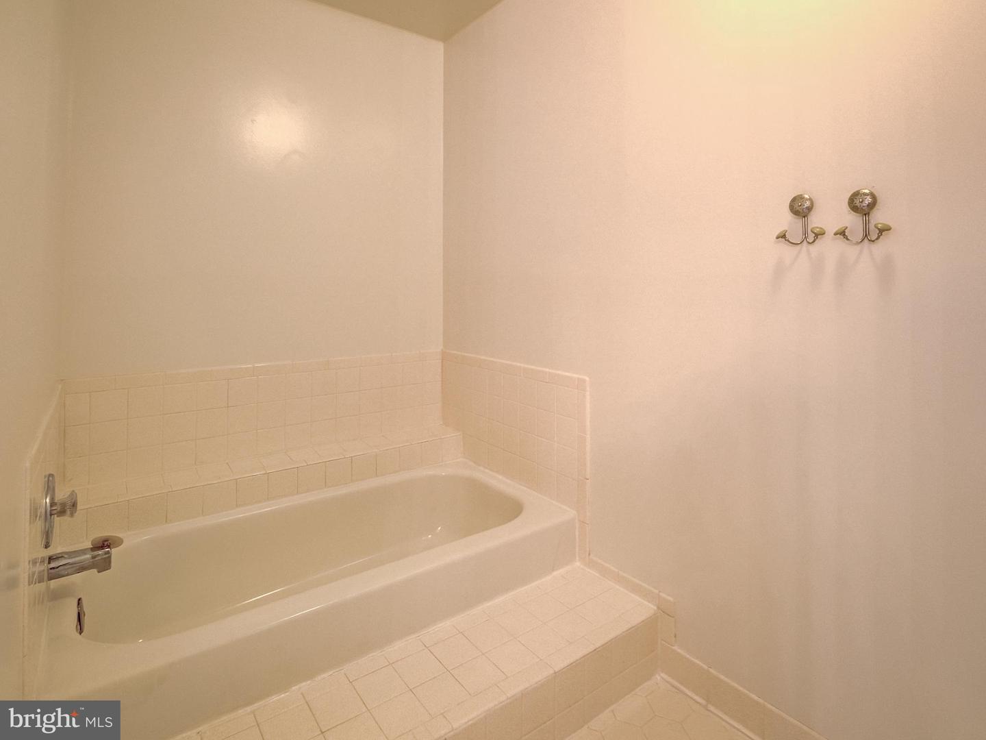 13907 Concord Ave Property Photo 51