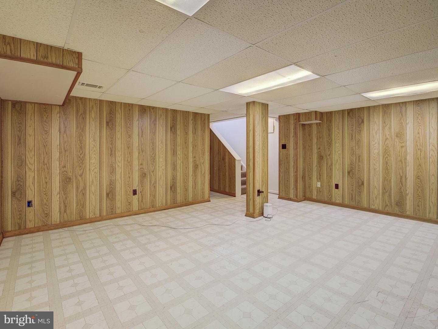 13907 Concord Ave Property Photo 55