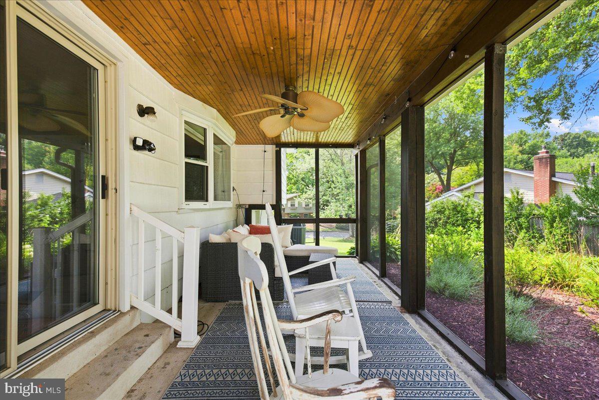 16300 Dahl Rd Property Photo 17