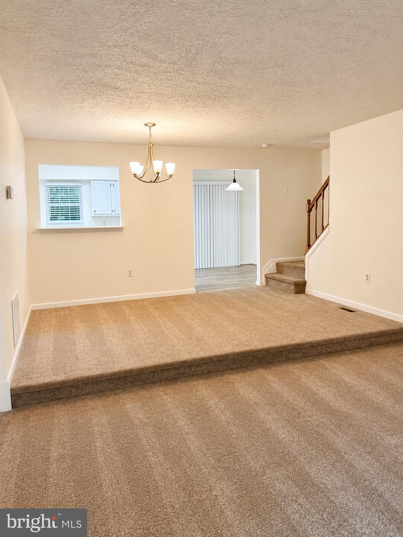 7719 Ora Ct Property Photo 4