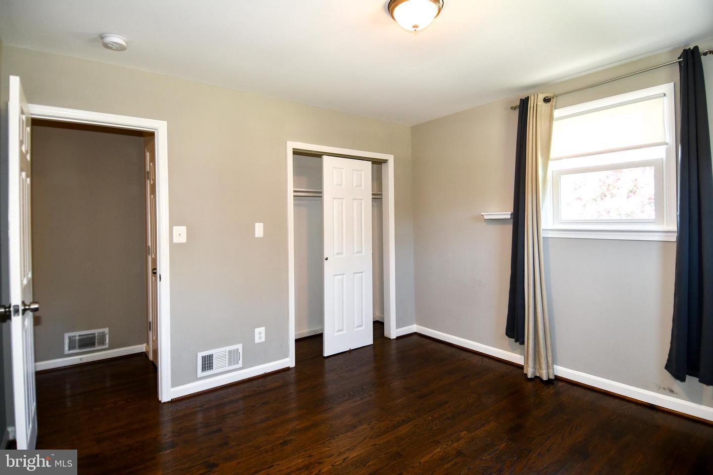 5815 Arbroath Dr Property Photo 20