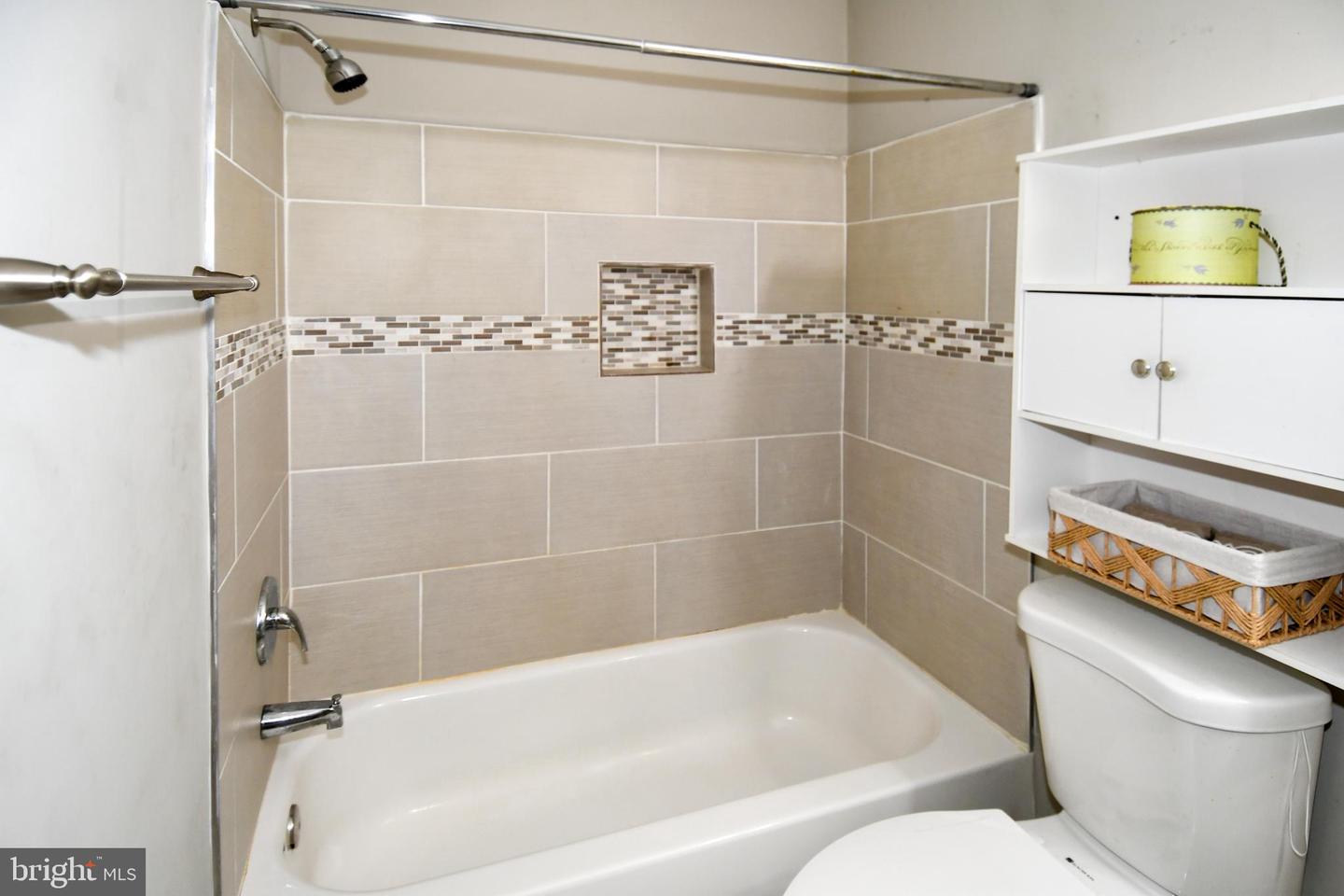 5815 Arbroath Dr Property Photo 26