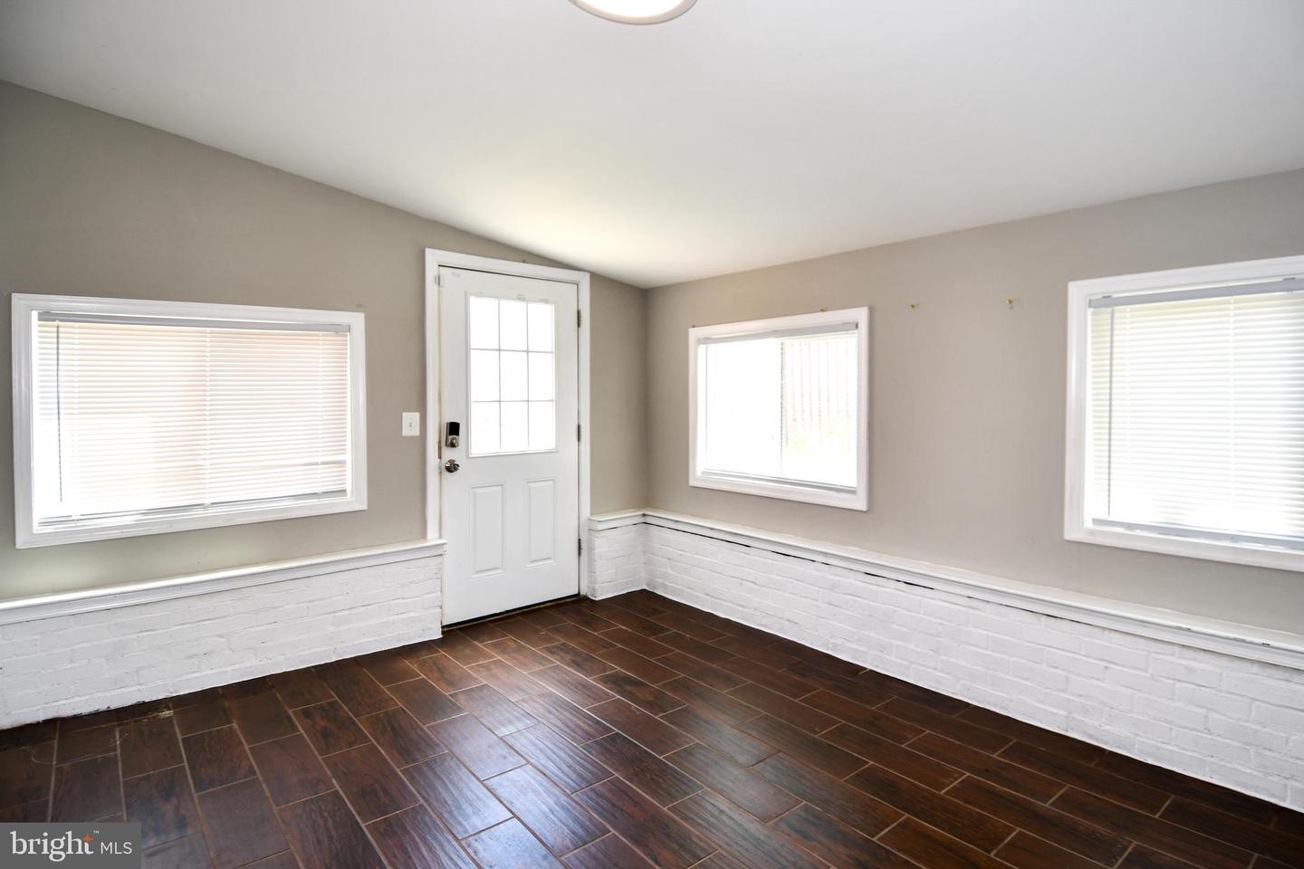 5815 Arbroath Dr Property Photo 39