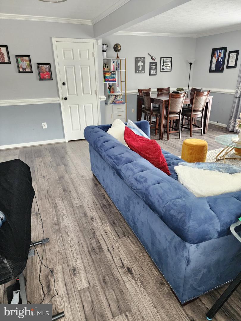 11218 Black Foot Ct Property Photo 11