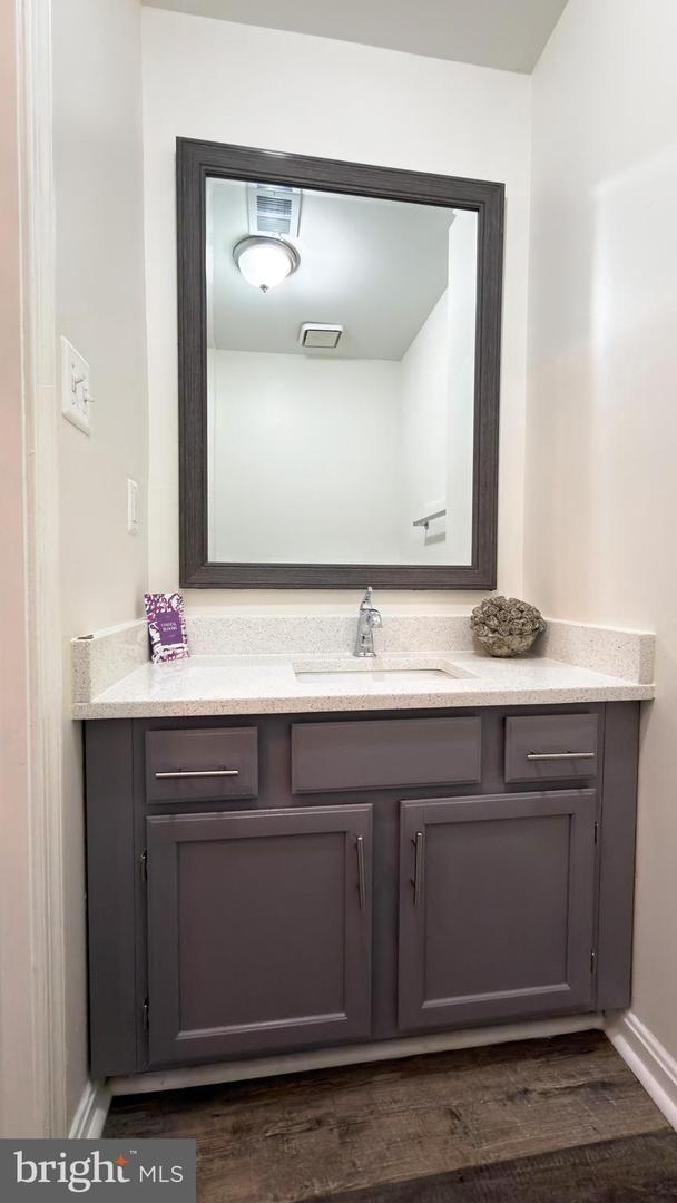 5508 Keyworth Ct Property Photo 9