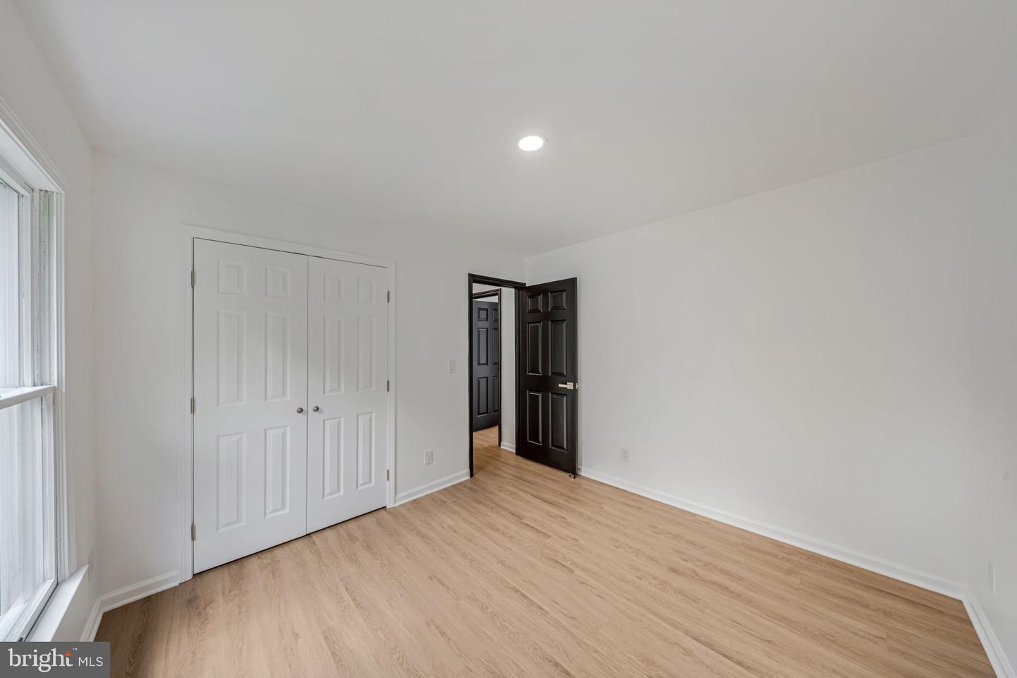 2406 Timbercrest Dr Property Photo 13