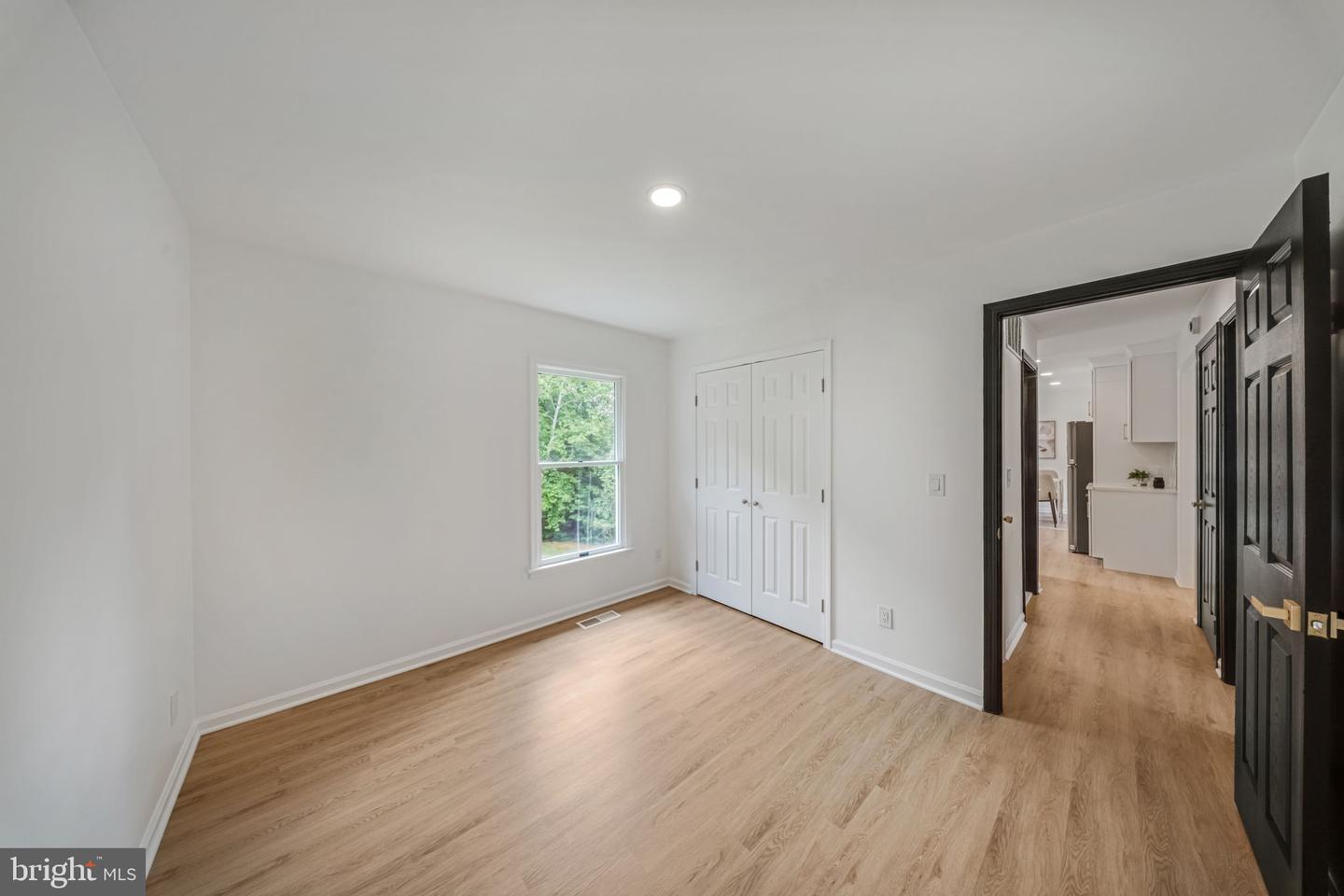 2406 Timbercrest Dr Property Photo 15