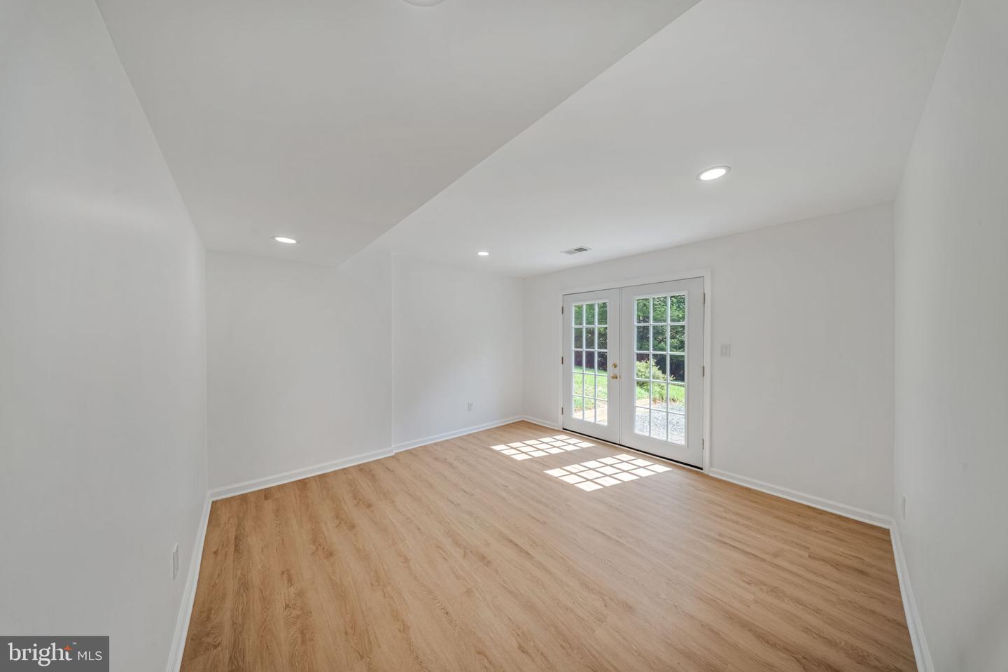 2406 Timbercrest Dr Property Photo 31