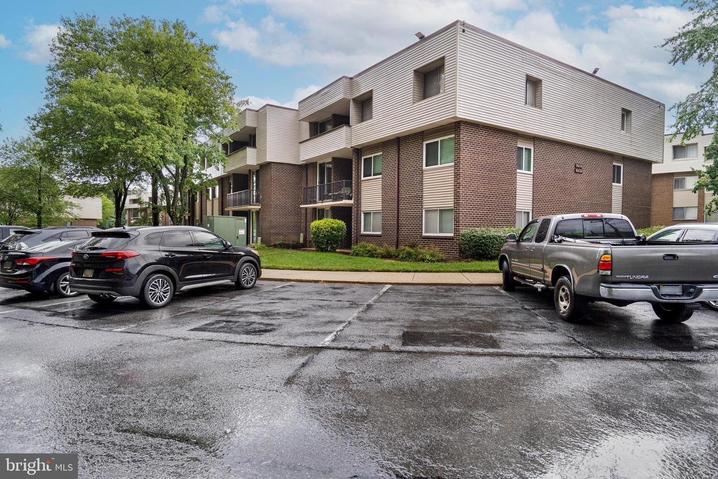 10230 Prince Pl #t5 Property Photo 1