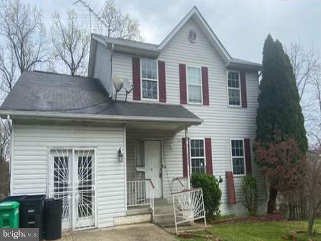1702 DENNIS CT
