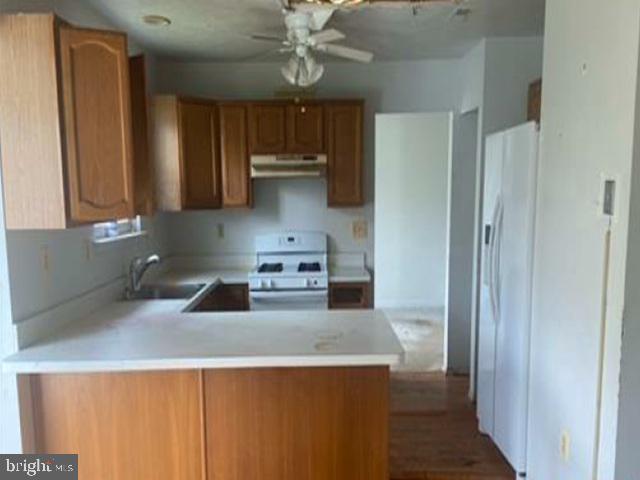 1702 Dennis Ct Property Photo 5