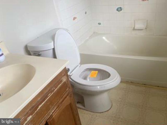 1702 Dennis Ct Property Photo 10